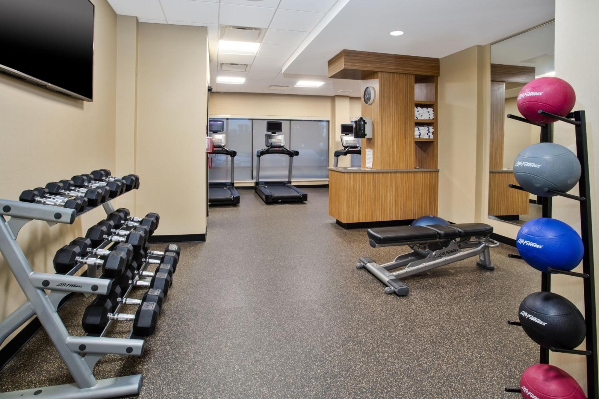 Towneplace Suites By Marriott Detroit Belleville Εξωτερικό φωτογραφία